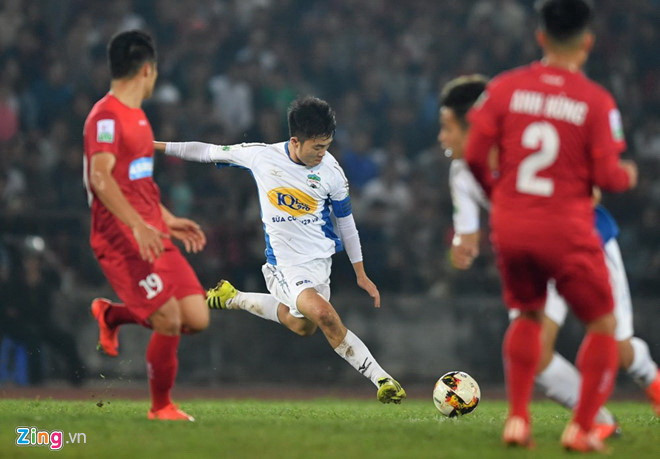 Xuân Trường, Văn Đức và những ngôi sao U23 đang rực sáng ở V.League