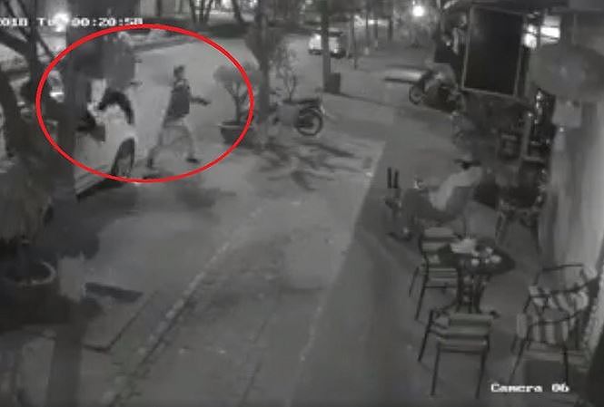 Chủ tịch UBND Hà Nội yêu cầu làm rõ vụ quán cà phê bị dội ‘mưa’ gạch