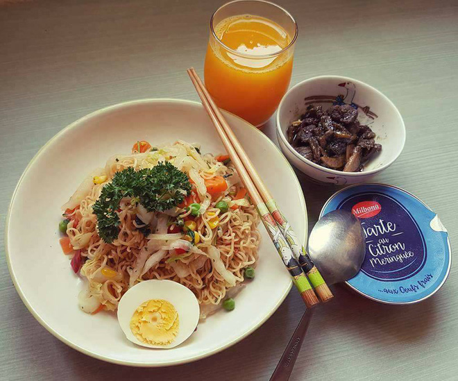 Chăm vợ bầu, chồng trổ tài nấu ăn đỉnh cao như MasterChef - vợ đẻ rồi vẫn đam mê vào bếp Chăm vợ bầu, chồng trổ tài nấu ăn đỉnh cao như MasterChef - vợ đẻ rồi vẫn đam mê vào bếp