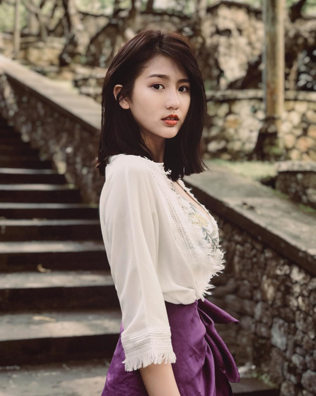 4 hot girl nước ngoài vừa xinh đẹp vừa hát tiếng Việt hay