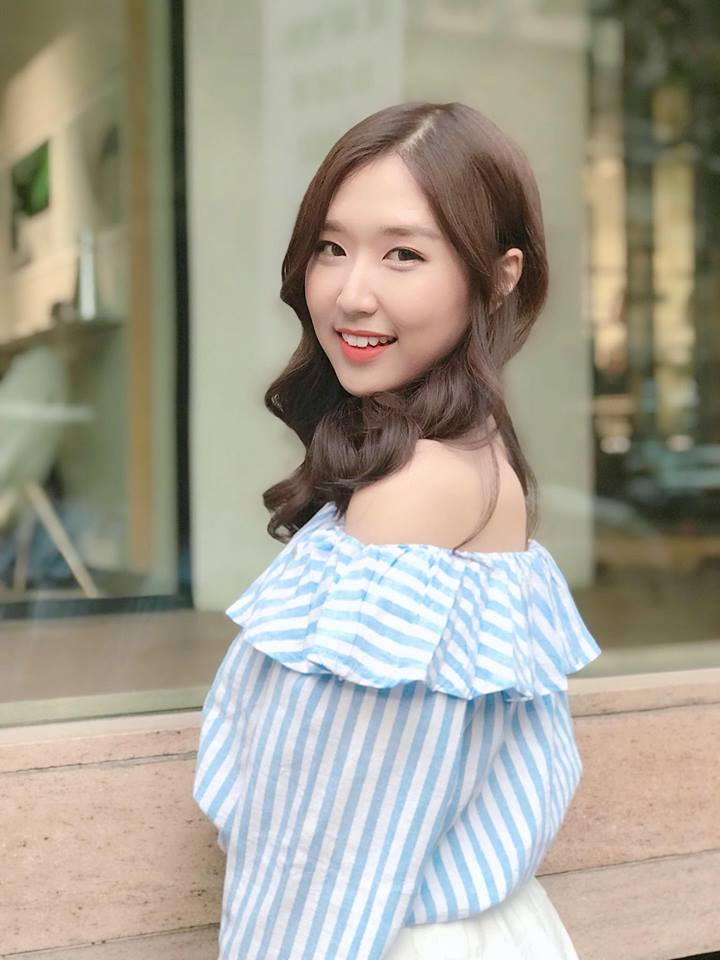 4 hot girl nước ngoài vừa xinh đẹp vừa hát tiếng Việt hay