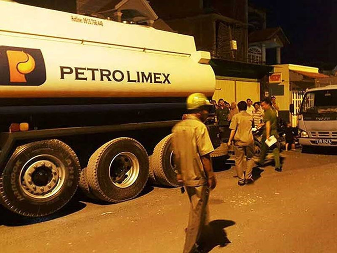 Hai tháng theo dấu nhóm trộm xăng ở Nhà Bè