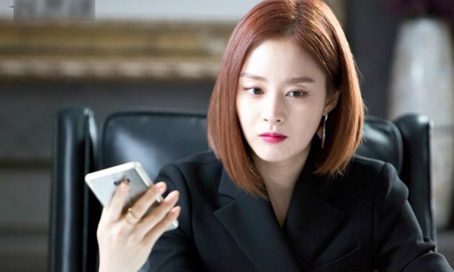 Ly hôn không phải là điều đáng sợ với kẻ ngoại tình, mà sống trong gia đình như người thừa mới là điều kinh khủng nhất