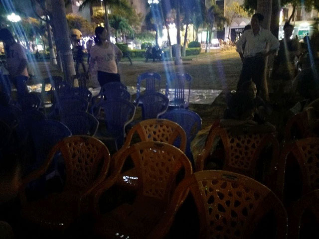 Đà Nẵng: Xem pháo hoa nơi công cộng, bị thu phí chỗ ngồi?