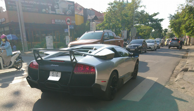 Ông chủ cafe Trung Nguyên tậu Lamborghini Murcielago SV độc nhất Việt Nam