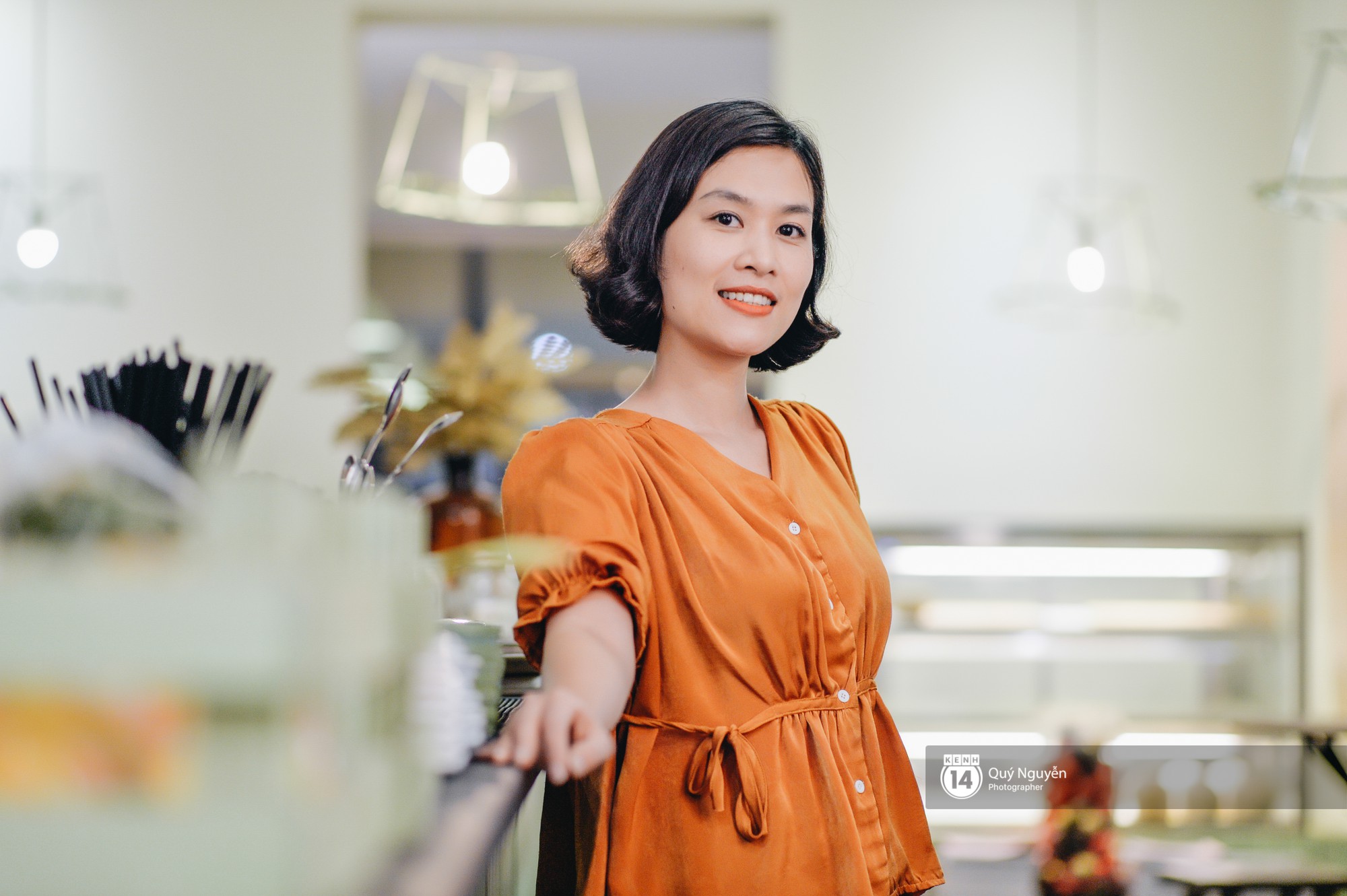 Cận cảnh nhan sắc của Nguyệt trong Phía trước là bầu trời: U40 nhưng vẫn rất xinh đẹp và thu hút! Cận cảnh nhan sắc của Nguyệt trong Phía trước là bầu trời: U40 nhưng vẫn rất xinh đẹp và thu hút!