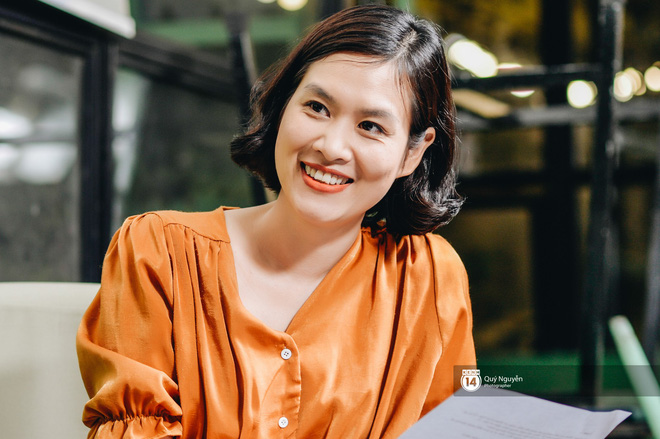 Cận cảnh nhan sắc của Nguyệt trong Phía trước là bầu trời: U40 nhưng vẫn rất xinh đẹp và thu hút! Cận cảnh nhan sắc của Nguyệt trong Phía trước là bầu trời: U40 nhưng vẫn rất xinh đẹp và thu hút!