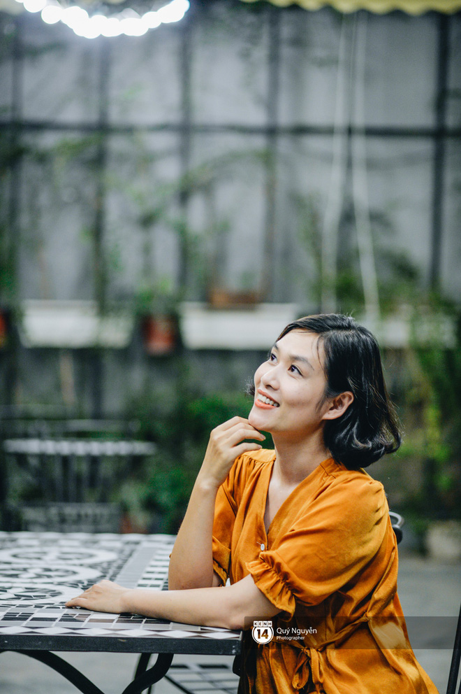 Cận cảnh nhan sắc của Nguyệt trong Phía trước là bầu trời: U40 nhưng vẫn rất xinh đẹp và thu hút! Cận cảnh nhan sắc của Nguyệt trong Phía trước là bầu trời: U40 nhưng vẫn rất xinh đẹp và thu hút!