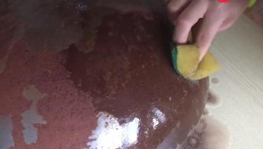Trộn kem đánh răng với baking soda, được thứ dung dịch vạn năng bà nội trợ nào cũng muốn có Trộn kem đánh răng với baking soda, được thứ dung dịch vạn năng bà nội trợ nào cũng muốn có