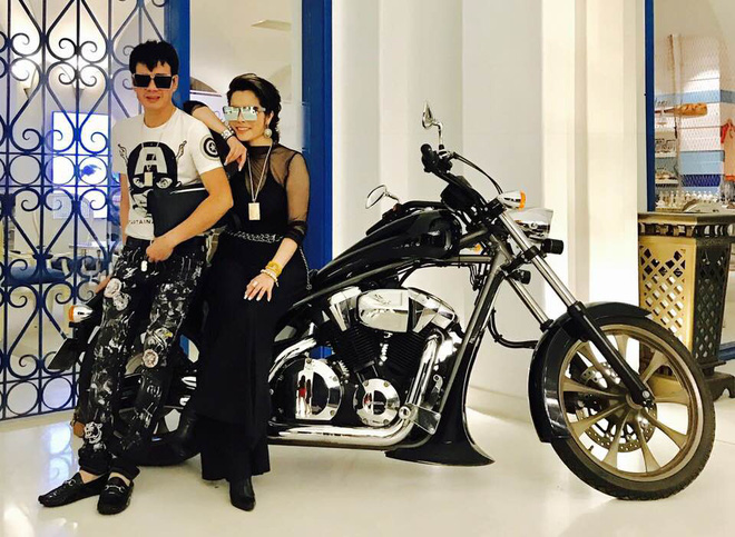 Cuộc sống hiện tại của Trà cave trong phim Phía trước là bầu trời