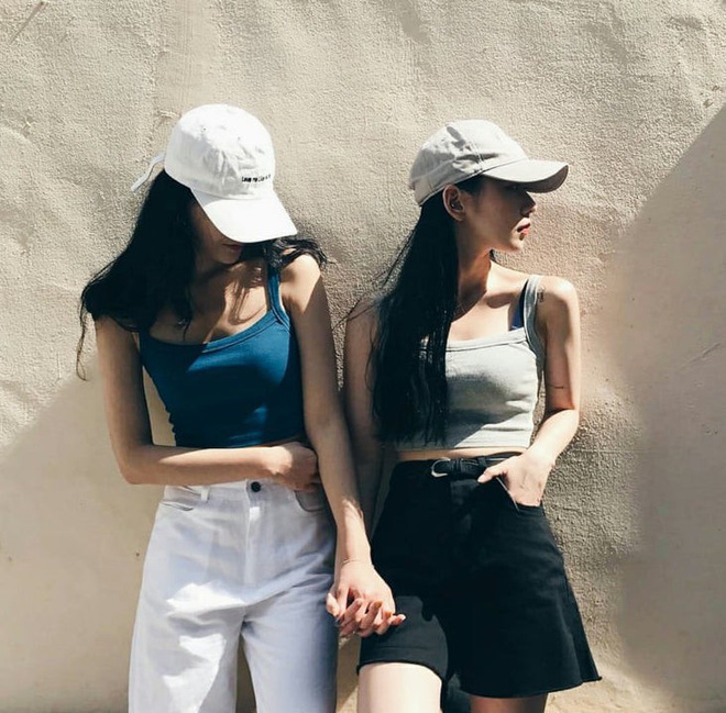 Kết hôn mới mấy tháng, cô gái phát hiện chồng mòn mỏi nói nhớ nhung bạn thân của vợ suốt 2 năm