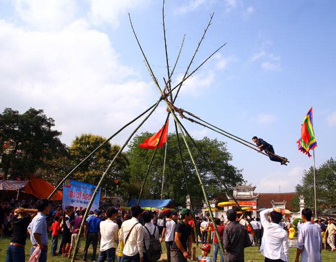 Rơi nước mắt với chia sẻ Đến một ngày bạn sẽ nhận ra điều khiến bạn buồn là việc chứng kiến ông bà mình ngày một già thêm và yếu đi