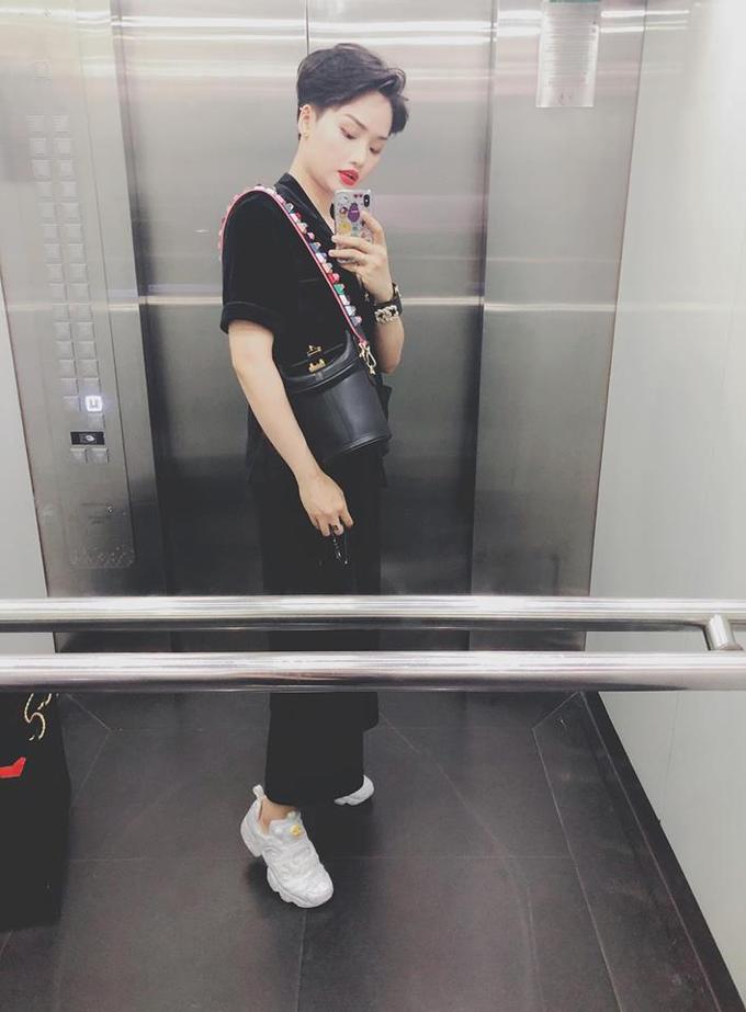 Túi xách hình chiếc xô được lòng mỹ nhân Việt