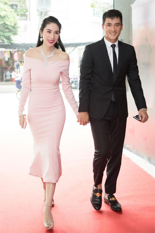 Trải qua gần 10 năm bên nhau, Công Vinh vẫn luôn làm điều ngọt ngào này với Thuỷ Tiên