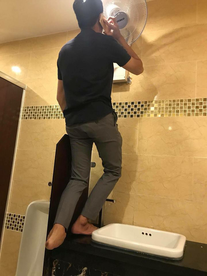 Không chỉ là một bức ảnh hóng gió, đằng sau đó là cả một màn lừa đảo tinh vi mà chị em cần phải đề phòng