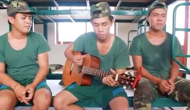 Bản cover Vợ tuyệt vời nhất phiên bản ba chú bộ đội