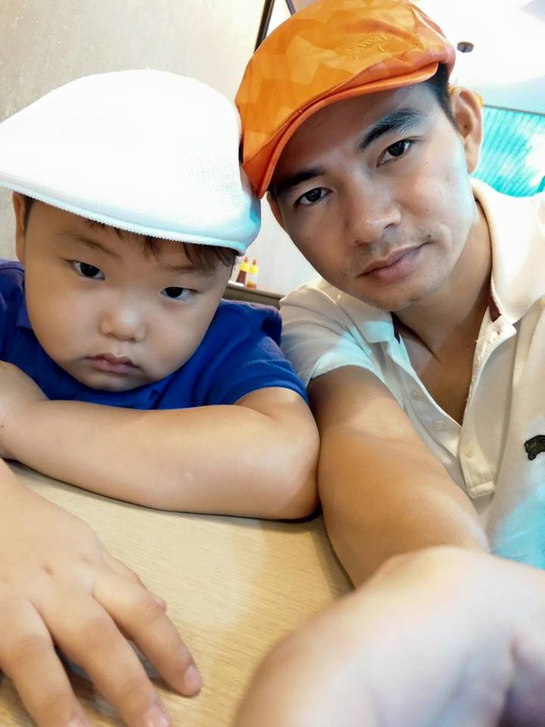 Xuân Bắc: Dạy con là phải... roi vọt Xuân Bắc: Dạy con là phải... roi vọt