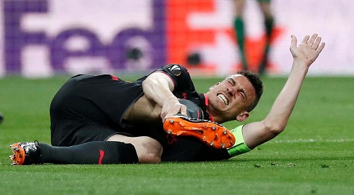 Koscielny mất World Cup vì chấn thương Koscielny mất World Cup vì chấn thương