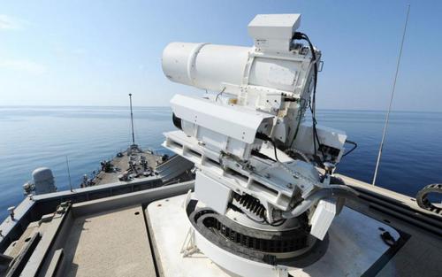 Mỹ muốn thay pháo, tên lửa trên tàu chiến bằng vũ khí laser
