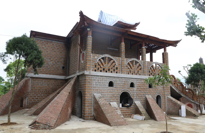 Hà Nội yêu cầu tháo dỡ Cung điện thờ thiên xây trái phép