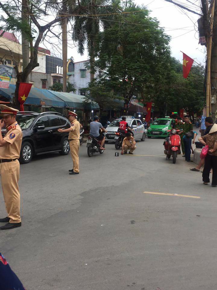 Nữ tài xế đất Cảng tuyên bố gây phẫn nộ con người không quan trọng sau va chạm giao thông với nam sinh viên