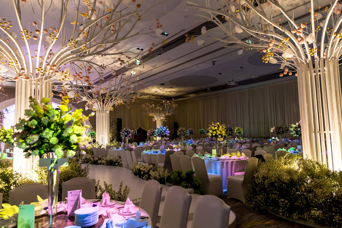 Vợ chồng Diệp Lâm Anh chi 1,3 tỷ mua hoa trang trí tiệc cưới