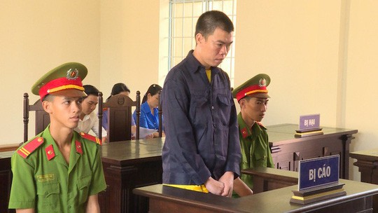 Gây ra 14 vụ cướp giật tài sản vì cho rằng việc nhẹ, lương cao