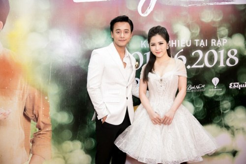Những cuộc tình chóng vánh của showbiz Việt Những cuộc tình chóng vánh của showbiz Việt