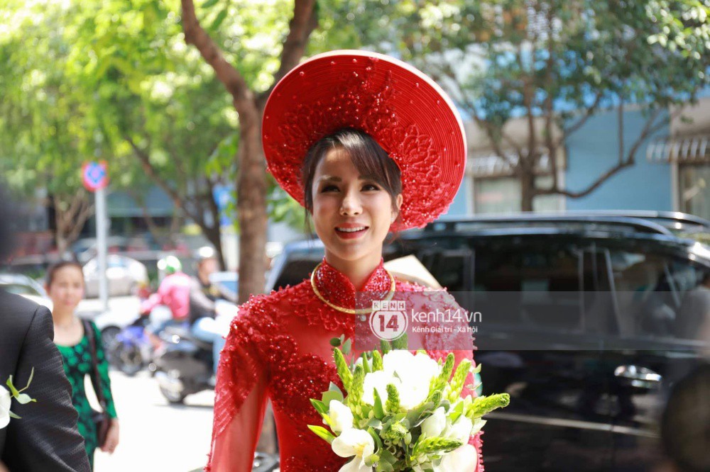 Phủ nhận tin đồn có bầu nhưng hành động của Diệp Lâm Anh lại chứng minh điều ngược lại?