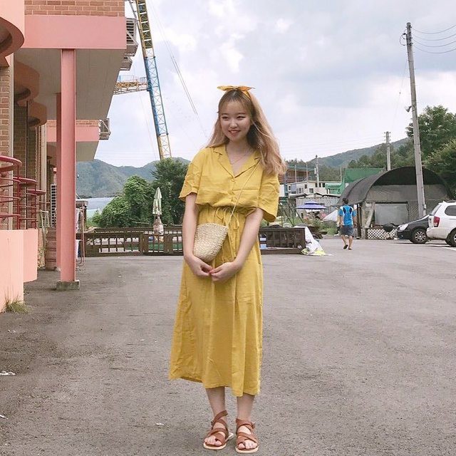 20 gợi ý kết hợp đồ với gam màu vàng chanh xả mà bạn có thể chọn cho dịp cuối tuần