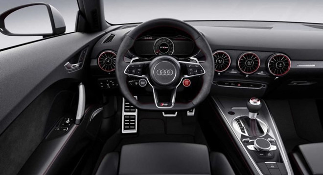 Màn hình giải trí - nét kém sang của nhiều mẫu xe tên tuổi