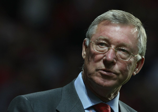 Cầu thủ MU cầu nguyện Sir Alex sớm qua cơn nguy kịch