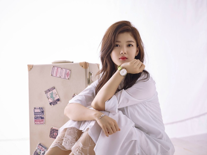 Chiếc áo chồng mặc trong ngày họp lớp đã tố cáo anh không hề coi trọng tôi