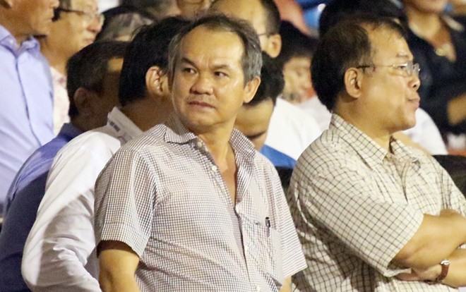 Bầu Đức: Ông Mùi bảo kê trọng tài, dẹp càng sớm càng tốt