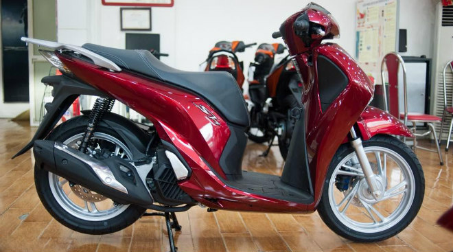 Bảng giá xe máy Honda tháng 5/2018: Ra tân binh, giá tăng nhẹ