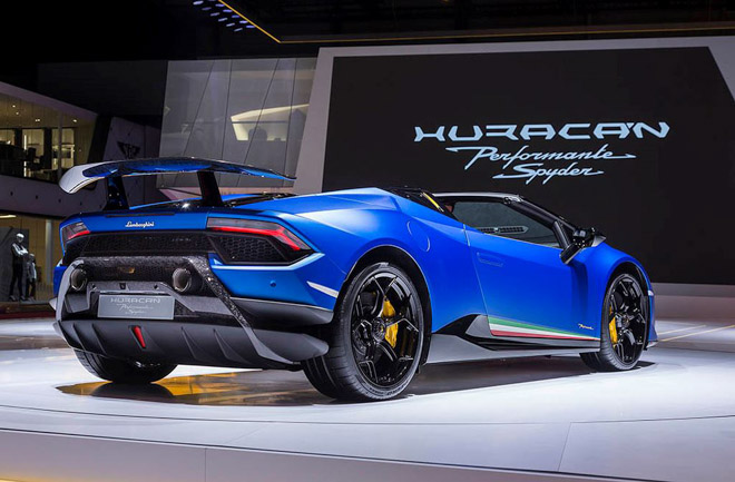 Lamborghini Huracan bản mui trần ra mắt, giá gần 7 tỷ đồng Lamborghini Huracan bản mui trần ra mắt, giá gần 7 tỷ đồng