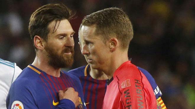 Hậu Siêu kinh điển: Messi chửi trọng tài, thoát thẻ đỏ: Có bị phạt nguội?