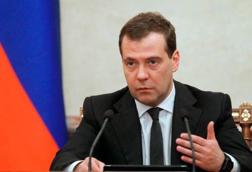 Putin đề cử Medvedev làm Thủ tướng Nga