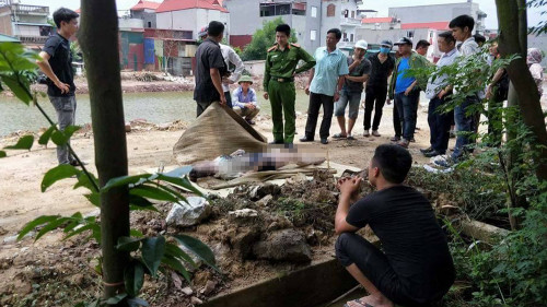 Phát hiện thi thể thiếu nữ dưới ao cá ở Bắc Giang