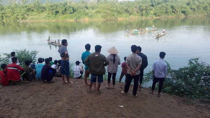 Quảng Bình: Bé gái 14 tuổi nhảy sông tự vẫn do điểm thi không như ý muốn