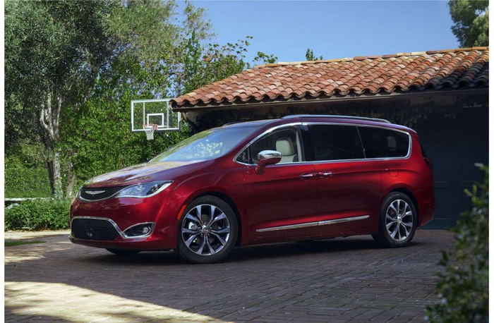 4 mẫu xe minivan hàng đầu cho gia đình năm 2018 4 mẫu xe minivan hàng đầu cho gia đình năm 2018