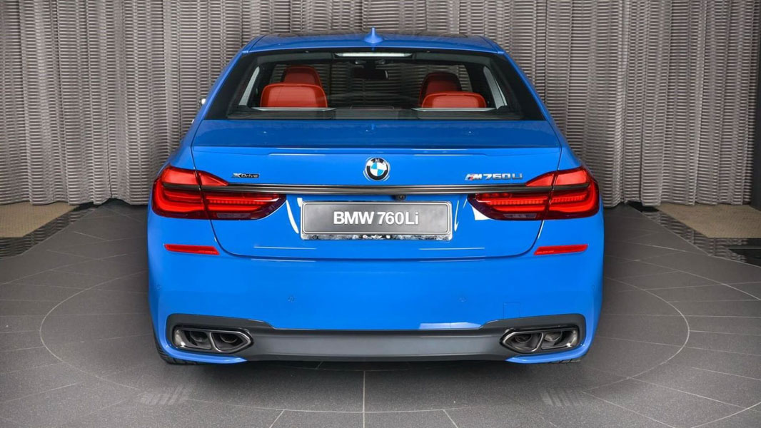 Hàng độc BMW M760Li với màu sơn Xanh Dương tại Abu Dhabi Hàng độc BMW M760Li với màu sơn Xanh Dương tại Abu Dhabi