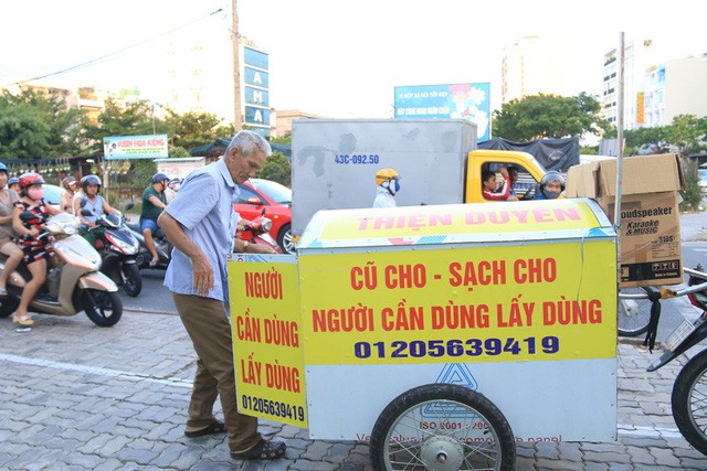 Ấm áp với hộp đựng tiền lẻ Nếu bạn khó khăn hãy lấy 3 tờ ở TP Hồ Chí Minh