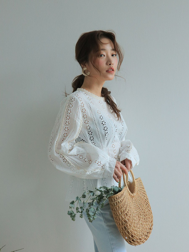 Hè này sắm gì thì sắm nhưng đừng thiếu 4 món đồ hot trend này Hè này sắm gì thì sắm nhưng đừng thiếu 4 món đồ hot trend này
