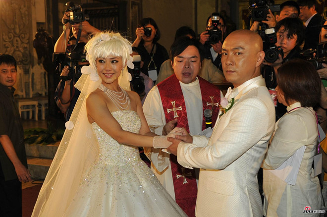 Vợ chồng Trương Vệ Kiện: 20 năm ngọt bùi và nhiều nước mắt