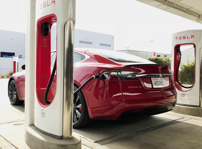 Cứ đà này, Tesla sẽ phá sản trong năm 2019