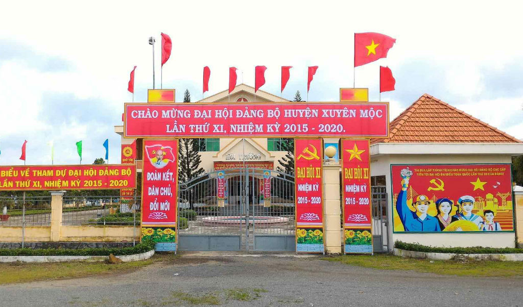 Chuyện lạ: 3 anh em ruột cùng trong ban chấp hành huyện ủy