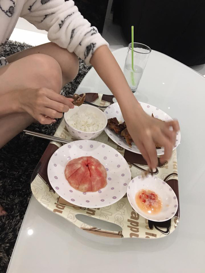 Cô gái kể chuyện bạn thân đấm bạn trai gãy 2 chiếc răng, chị em chẳng xót xa mà tư vấn bất ngờ