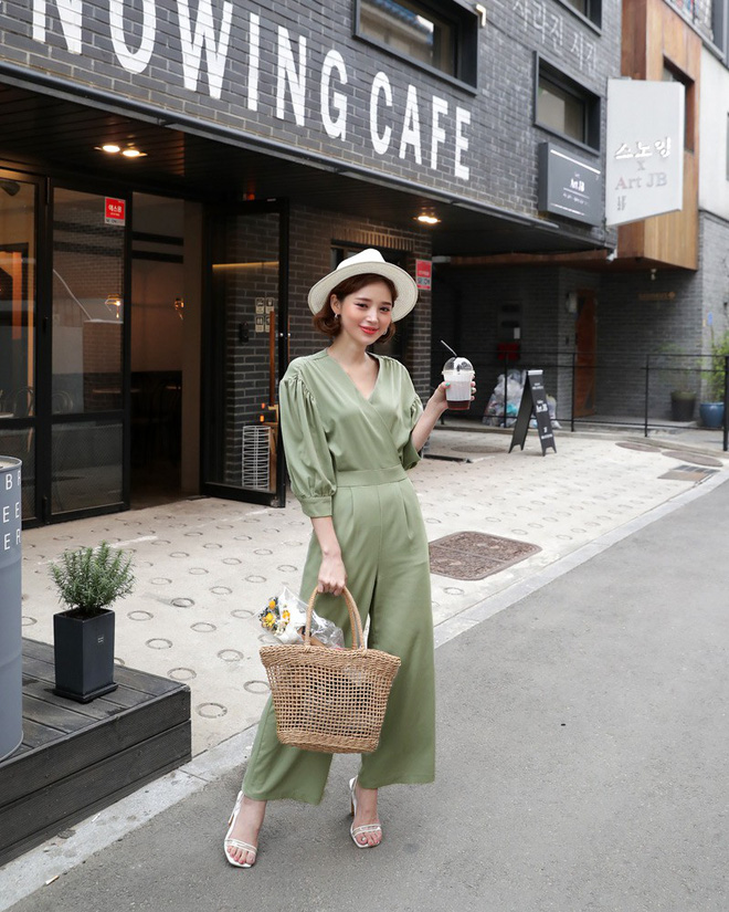 4 kiểu sandals hè vừa thoáng chân lại vừa giúp bạn khắc phục nhiều nhược điểm 4 kiểu sandals hè vừa thoáng chân lại vừa giúp bạn khắc phục nhiều nhược điểm