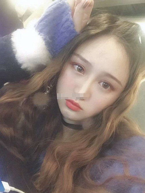 Mua iPhone X tặng hot girl lần đầu gặp mặt, chàng trai ngã ngửa trước nhan sắc thật của người thương Mua iPhone X tặng hot girl lần đầu gặp mặt, chàng trai ngã ngửa trước nhan sắc thật của người thương